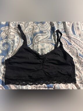 Jessica Simpson Black Lace Trim Nursing Bralette